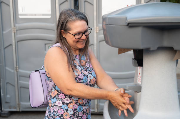 Best Porta potty rental for outdoor events  in Waverly, OH